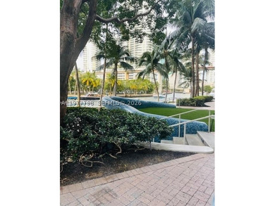 Beautiful, spacious, 1 bedroom 1 ,1/2 bath , unit at Latitude on - photo 22