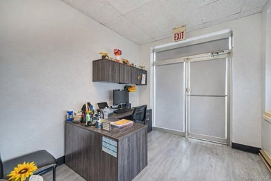 Rare opportunity to OWN professional office space on Main Street - photo 29