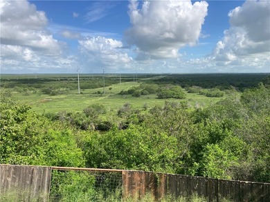 Riverfront, two-story home in Calallen ISD. Three-bedroom 2.5 - photo 2