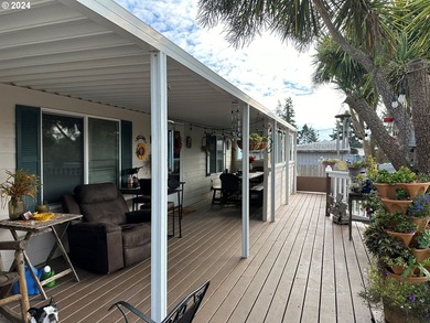 Great home located near the Chetco River and Sporthaven beach - photo 4