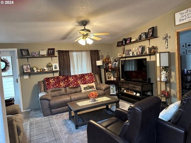Great home located near the Chetco River and Sporthaven beach - photo 9