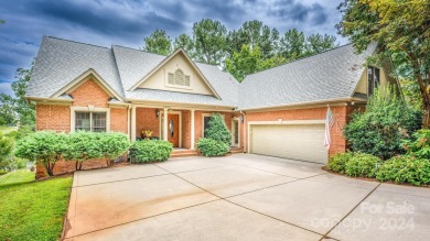 Lake Home For Sale in Sherrills Ford, North Carolina