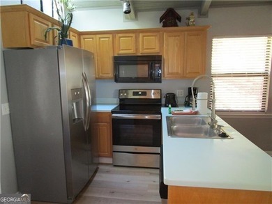 Rare opportunity to buy in the Alpines of Helen! Beautifully - photo 12