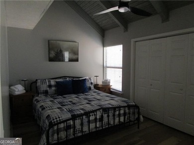 Rare opportunity to buy in the Alpines of Helen! Beautifully - photo 14