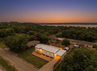 Lake Granbury Home For Sale in Granbury Texas