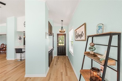 A truly exquisite coastal property offering an unparalleled - photo 5