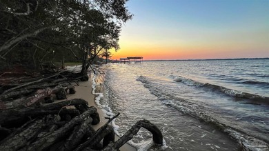 Beautiful waterfront lot to build your dream home. Breathtaking - photo 1