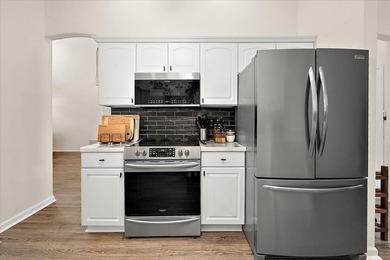 Welcome to 2 Moonraker Rd, a bright, airy, and beautiful - photo 13