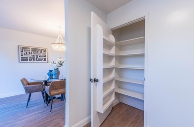 One of the largest updated Arroyo Carmel residences currently - photo 16