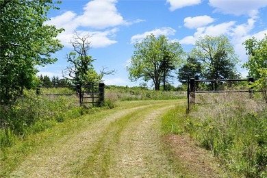 This premier 960-acre Northwest Arkansas property features - photo 21