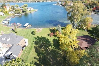 Walnut Lake Lot Sale Pending in West Bloomfield Michigan