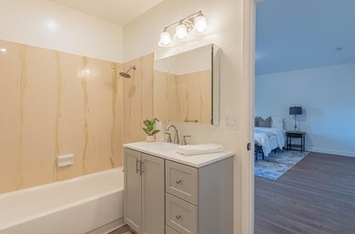 One of the largest updated Arroyo Carmel residences currently - photo 34