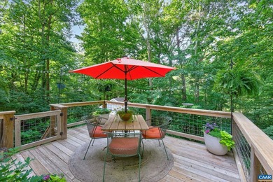 This move-in ready, three-level home offers exceptional - photo 7