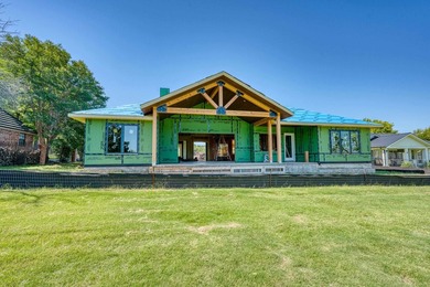 For buyers seeking a high-end custom spec home in Horseshoe Bay - photo 7