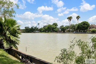Nestled in the heart of San Benito, this stunning resaca-front - photo 38