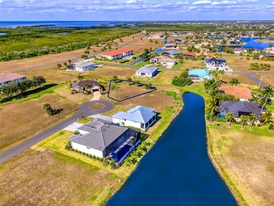 This is the PERFECT spot to build your Custom Home! An Oversized - photo 4