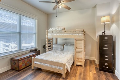 Estate living in the prestigious gated Horseshoe Bay equestrian - photo 21