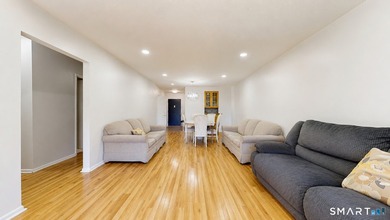 Welcome home to your spacious 2 bedrooms and 2 full bathrooms - photo 2