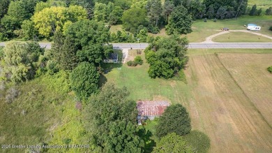 Welcome to 14133 North Ave in Bellevue, a truly - photo 22