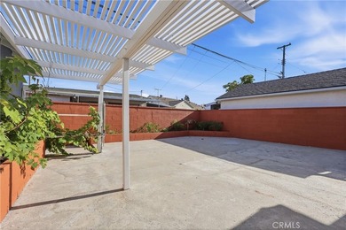 Location, location, location! Welcome to this beautifully - photo 22