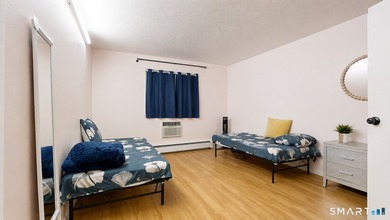 Welcome home to your spacious 2 bedrooms and 2 full bathrooms - photo 5