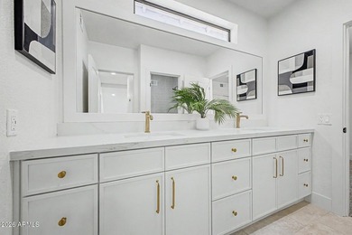 Amazing Remodel/Outstanding location in the HEART of GILBERT - photo 32