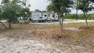 Discover the flexibility and convenience of this 100' x 140' - photo 3