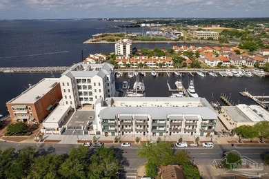 Discover a new standard of waterfront refinement at Admirals Row - photo 3
