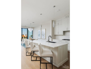 Discover a new standard of waterfront refinement at Admirals Row - photo 8