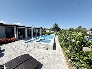 Waterfront Gulf-Access Pool Home - Fully Renovated Experience - photo 12