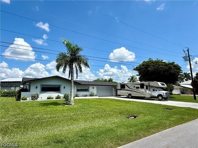 Waterfront Gulf-Access Pool Home - Fully Renovated Experience - photo 14
