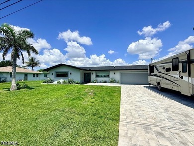 Waterfront Gulf-Access Pool Home - Fully Renovated Experience - photo 16