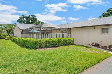 Move-in ready 2BR/2BA villa featuring a rare oversized 1.5-car - photo 24