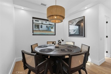 Completely remodeled luxury bayfront duplex in Newport Beach - photo 25