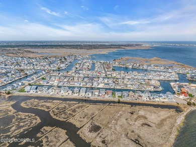 This Very Well-Maintained Waterfront Home offers a desirable - photo 33