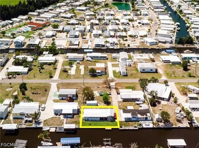 Waterfront opportunity in Flamingo Bay! This newly renovated - photo 36
