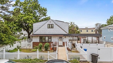 Baisley Pond  Townhome/Townhouse For Sale in Jamaica New York