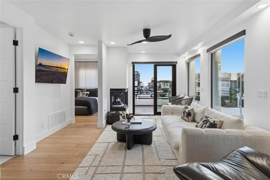 Completely remodeled luxury bayfront duplex in Newport Beach - photo 47