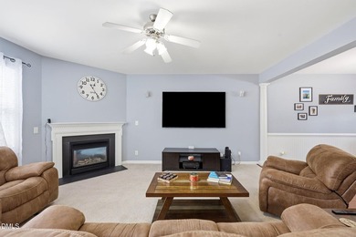 Welcome to this spacious 4-bedroom, 2.5-bath home in the - photo 4