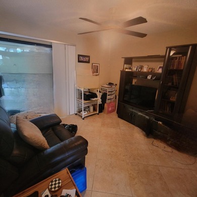 A CHARMING 2 BEDROOM 2 BATH VILLA LOCATED IN THE HEART OF ROYAL - photo 13