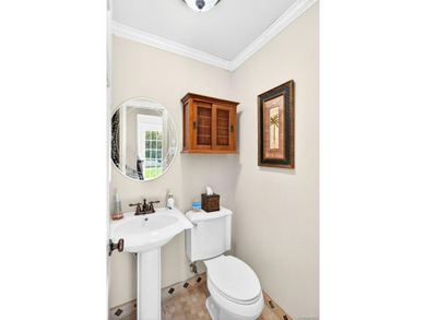 Charm meets convenience, and an abundance of space, in this - photo 14