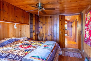 Enchanting 2.6-acre pristine Rainy Lake Island paradise on the U - photo 17