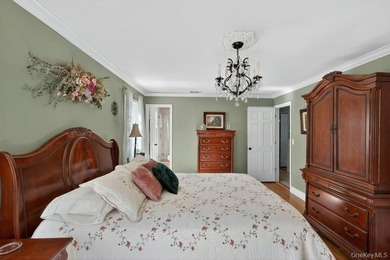 Charm meets convenience, and an abundance of space, in this - photo 21