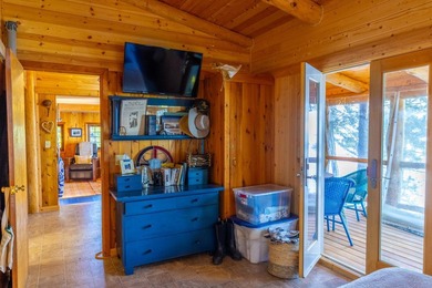 Enchanting 2.6-acre pristine Rainy Lake Island paradise on the U - photo 27