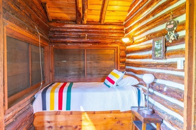 Enchanting 2.6-acre pristine Rainy Lake Island paradise on the U - photo 34