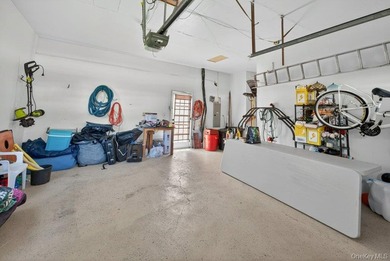 Charm meets convenience, and an abundance of space, in this - photo 37