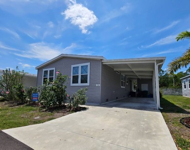 Large Stunning 3Bed 2Bath All Ages Community!! Renting is - photo 1