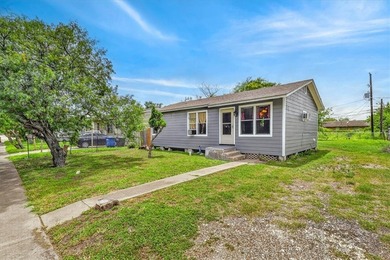 Affordable Homeownership Opportunity! Welcome to 5329 Alaniz - photo 2