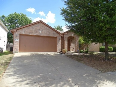 Joe Pool Lake Home For Sale in Grand Prairie Texas