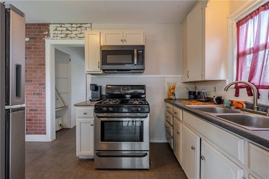 Looking for an affordable home with updates already completed? - photo 9